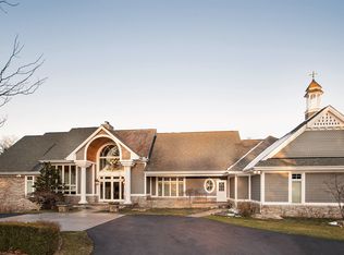 2943 Warner Dr, West Bloomfield, MI