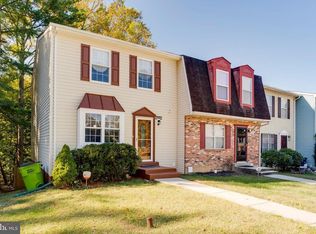 6019 Applegarth Pl, Capitol Heights, MD 20743