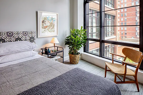 Sold by Compass | media 14