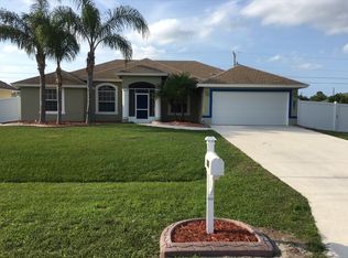 861 SW Paar Dr, Port Saint Lucie, FL 34953