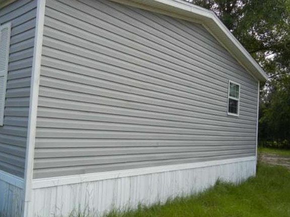 3rd image of 579 Palmhurst Dr