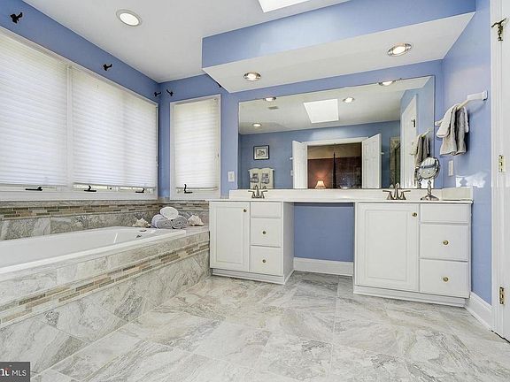 3rd image of 21812 Goshen Valley Ct #21812