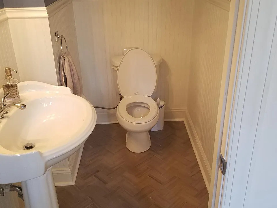 Powder Room
