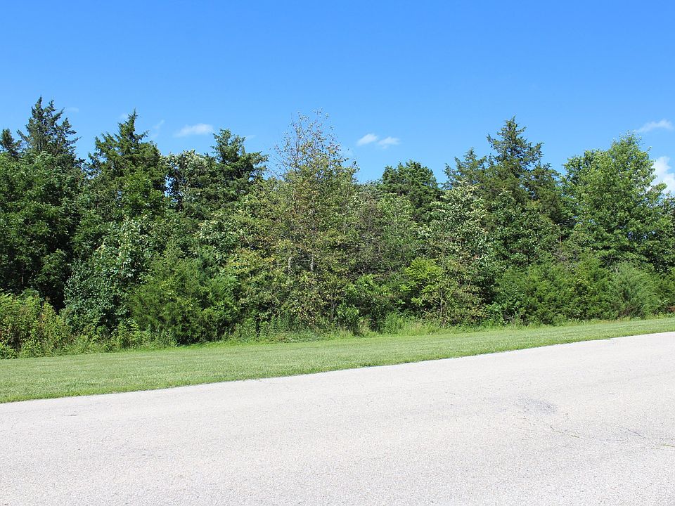 2nd image of 220 Highland Waye