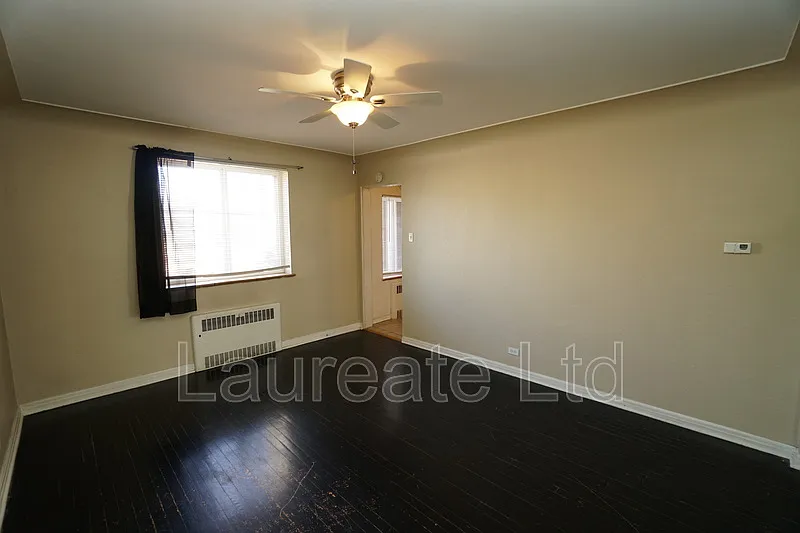 2 bed, 1.0 bath, 1100 sqft, $1,595 — Photo 4