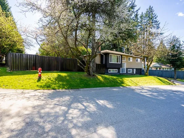 15084 Raven Pl, Surrey, BC V3R 4T2