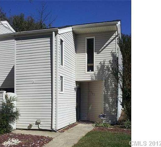 1st image of 7807 Hummingbird Ln #7807