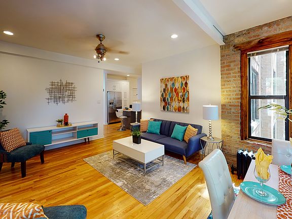4th image of 1236 W Carmen Ave APT 2S