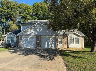 5141-5143 W Louisville Ct, Columbia, MO 65203