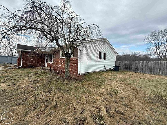 3rd image of 5346 Marsh Rd