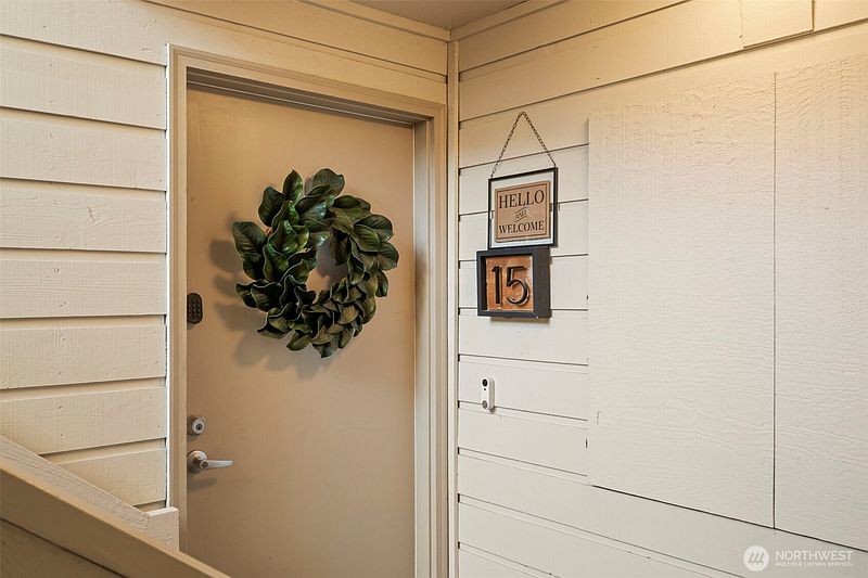 5th image of 1319 S Puget Drive #D15
