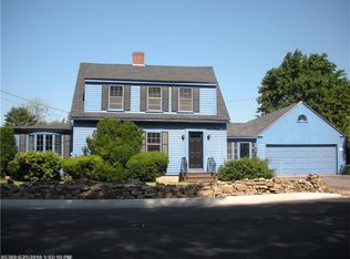 82 Main St, York, ME 03909