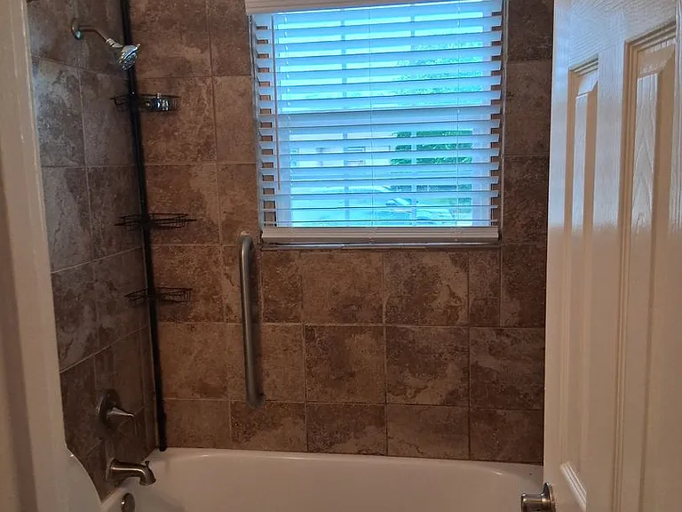 1414 Alta Mira Dr — Photo 9