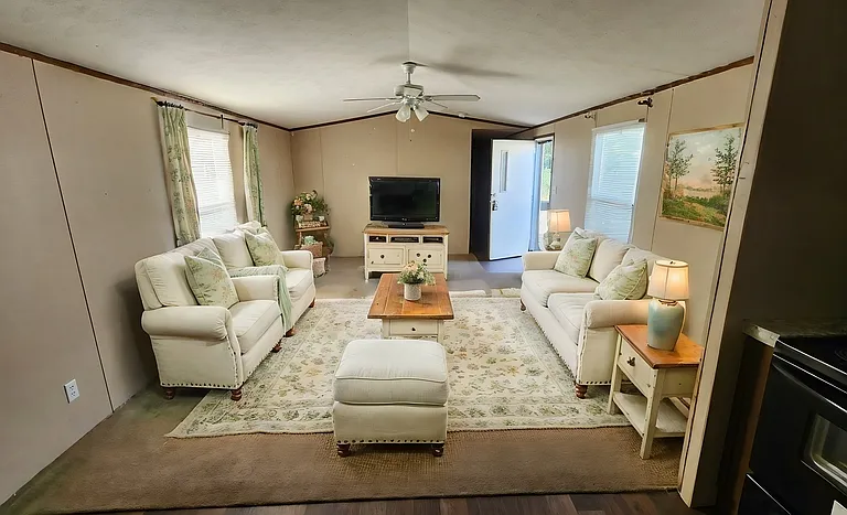 74 Cotton Bayou Cir — Photo 3