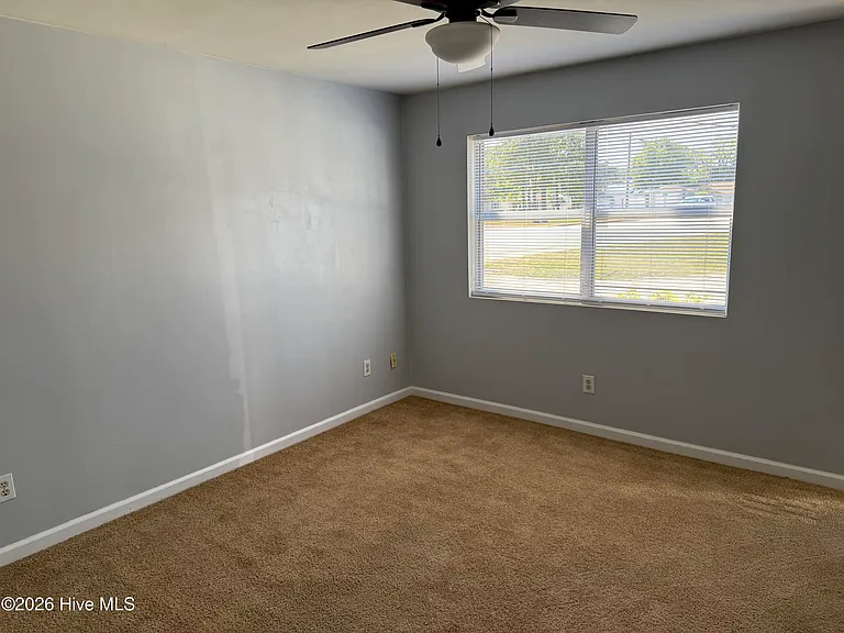 3320 Bridges St #1 — Photo 5