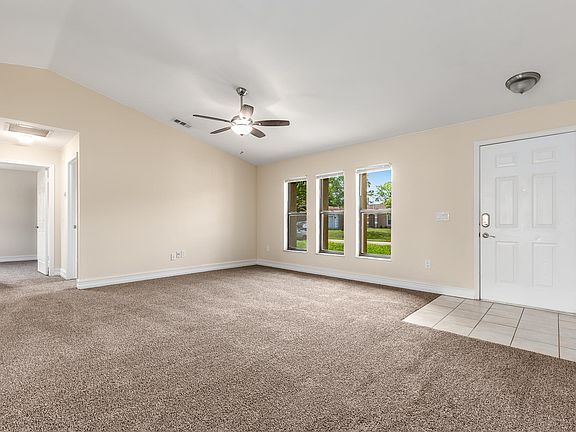 5th image of 285 SW Holden Terrace