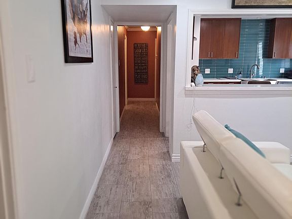 4th image of 1917 Condon Ave
