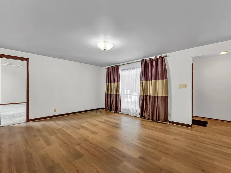 53 Kalla Ln — Photo 6