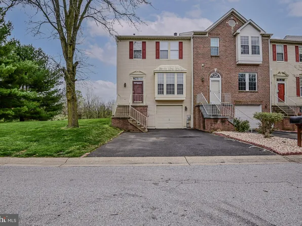 201 Sloan Ct, Wilmington, DE 19808