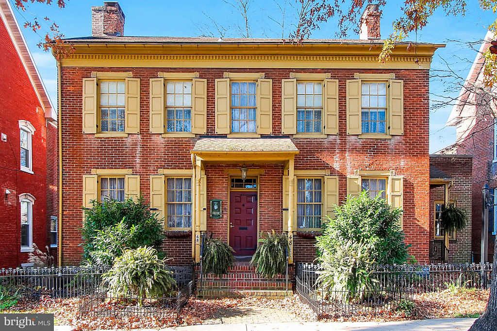 48 S Main St, Spring Grove, PA 17362 Zillow