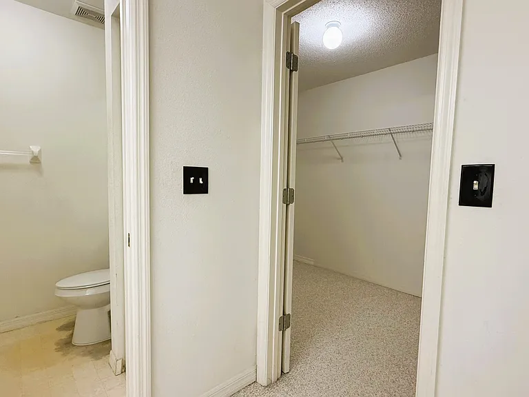 260 Lake Suzanne Dr — Photo 7
