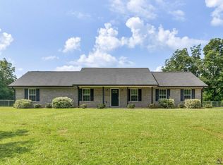 539 Levi Barnes Rd, Jackson, GA 30233