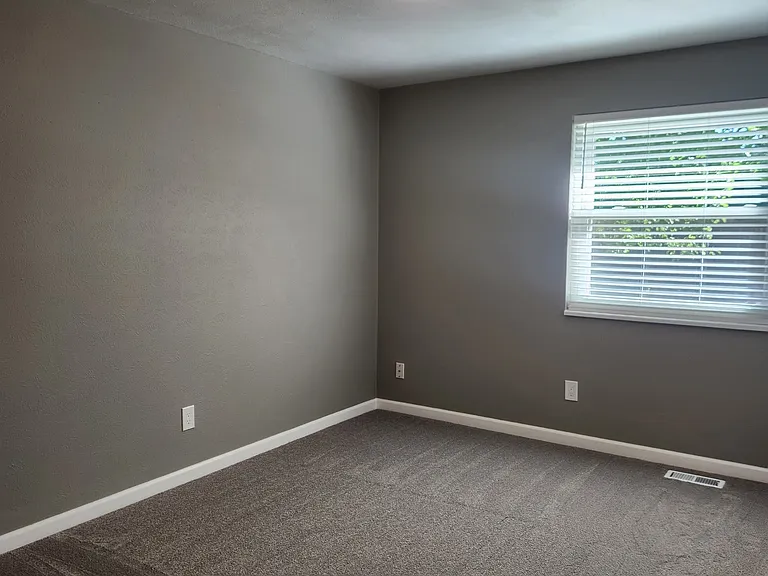 Bedroom #1