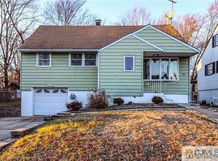 13 McGuire St, Metuchen, NJ 08840