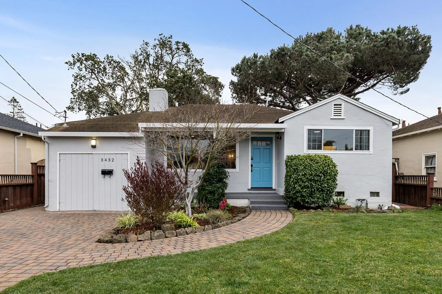 3432 Spring St photo 1