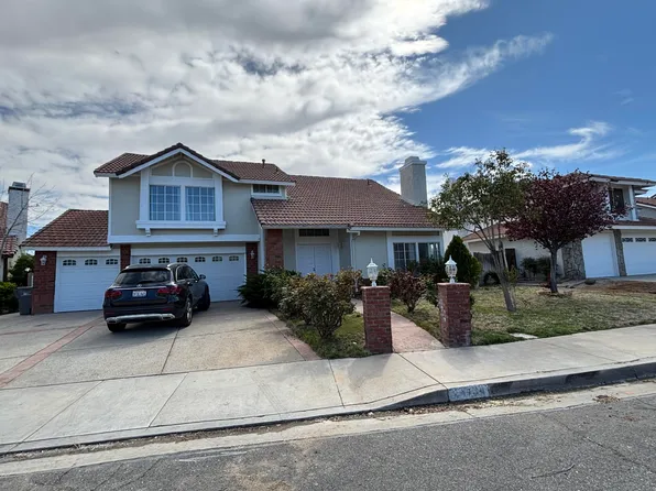 39734 Dover Dr, Palmdale, CA 93551