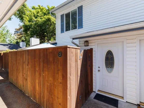 28740 SW Parkway Ave, Wilsonville, OR 97070