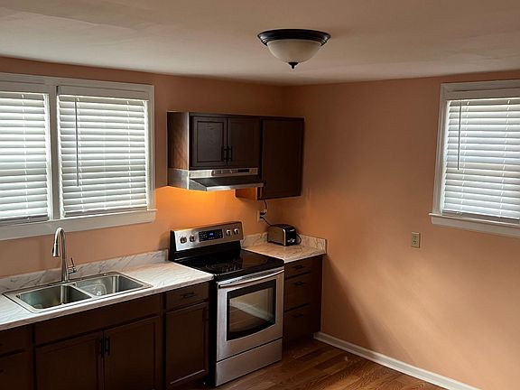 2nd image of 1660 Ashley School Cir