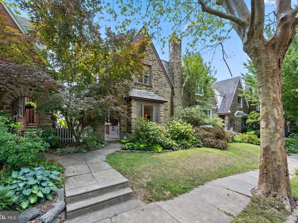 422 E Allens Ln, Philadelphia, PA 19119