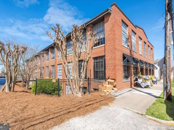 301 Bradley St APT A305, Carrollton, GA 30117