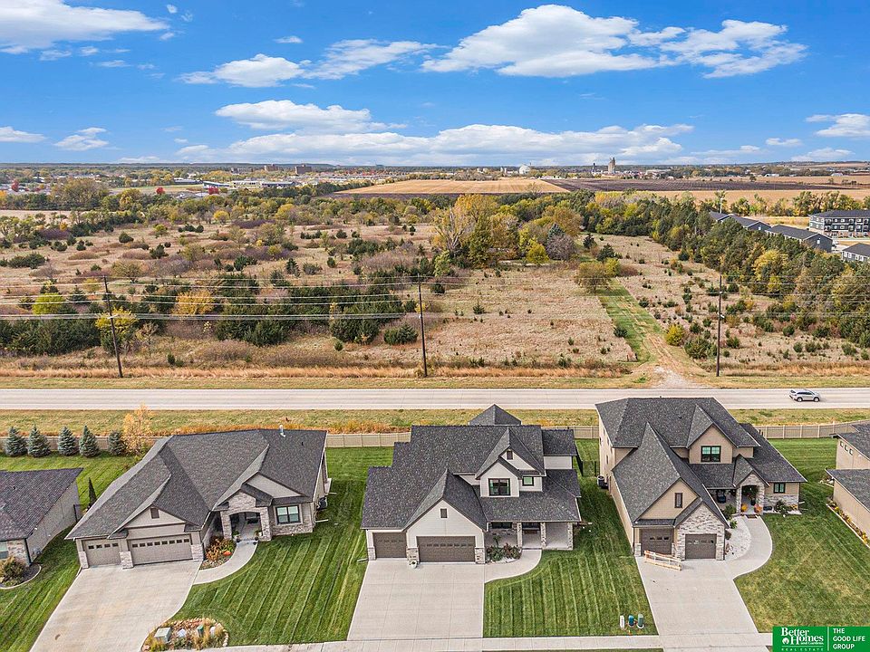 1st image of 3319 Robyn Rdg