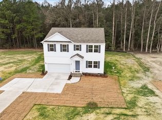 Russell, Lillington, NC 27546