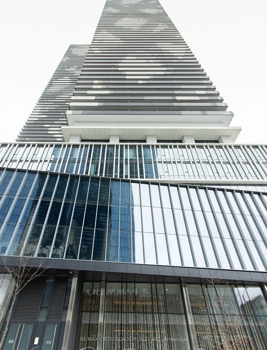 3 bed, $5,000 — Photo 2