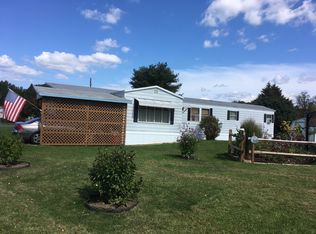 16 Sunnyfield Dr, Owego, NY 13827