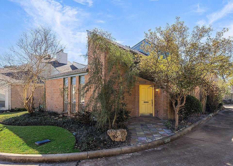 1st image of 1856 S Gessner Rd