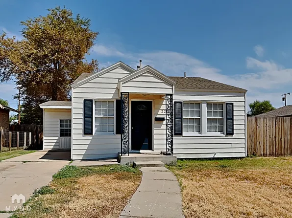 2216 28th St, Lubbock, TX 79411