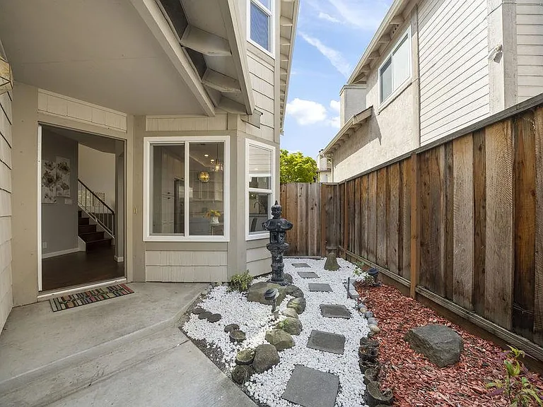 4880 Creekwood Dr — Photo 34