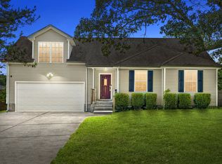 2600 Peach Grove Ln, Woodlawn, TN 37191