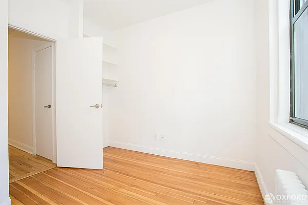 Rented by Oxford Property Group | media 68