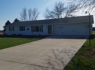 N7909 Boucher Rd, Luxemburg, WI 54217