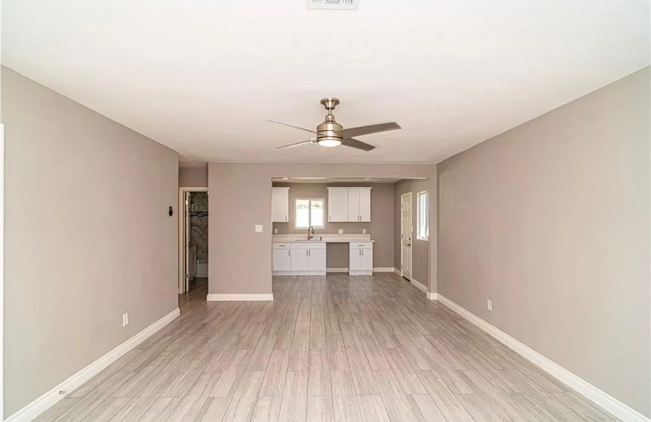 3531 Brynhurst Dr — Photo 4