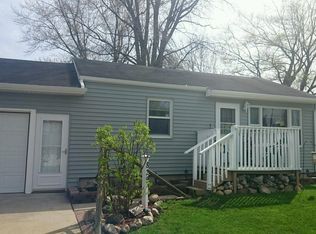 829 12th St SE, Mason City, IA 50401