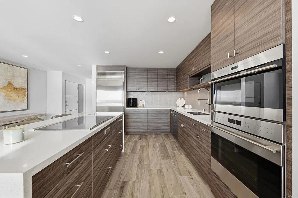 4 bed, 2141 sqft, $15,000 — Photo 4