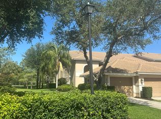 3715 Buttonwood Way APT 1711, Naples, FL 34112