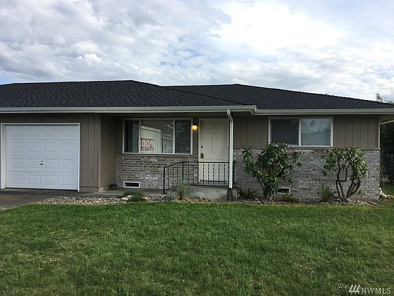 3rd image of 230 To 232 169th St S