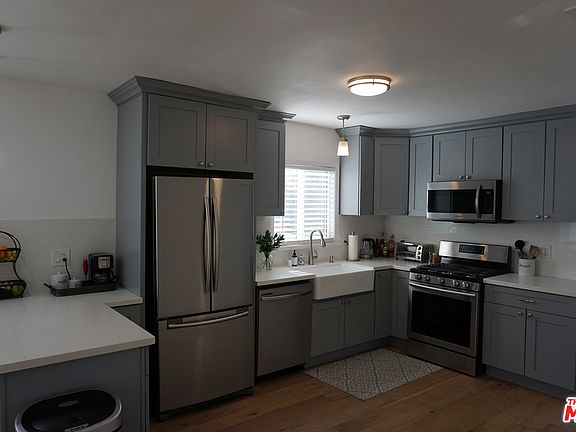4th image of 360 S Avenue 57